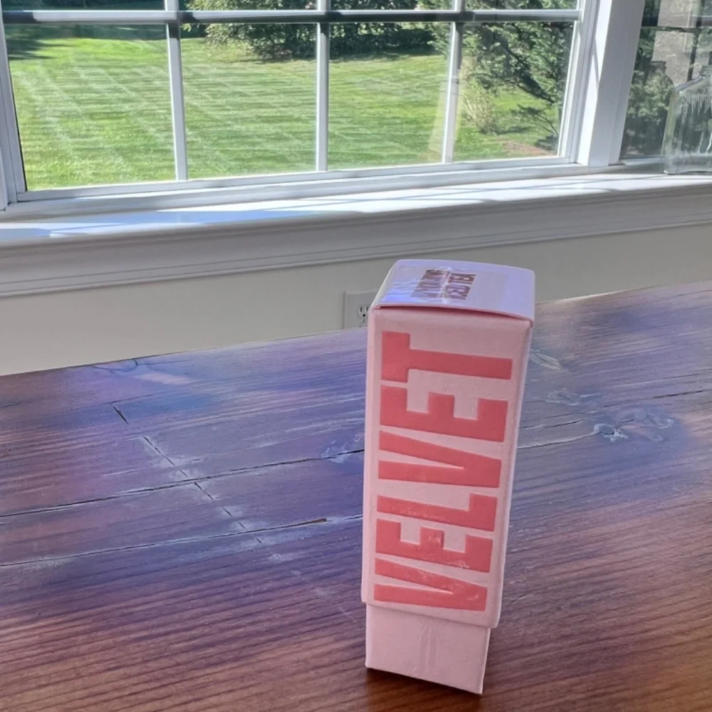 WYOMING ICED TEA New in Box Jeffree‎ Star Velvet Trap Lipstick Peach Terra Cotta
